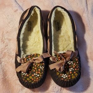 Floral Natural Reflections Moccasins
